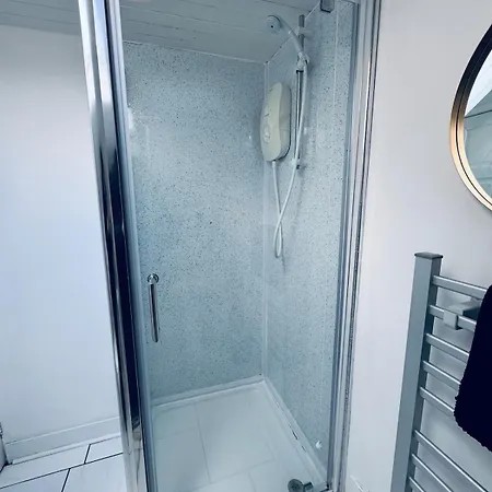 Annan - Flat 5c - 1 Bedroom Apartament